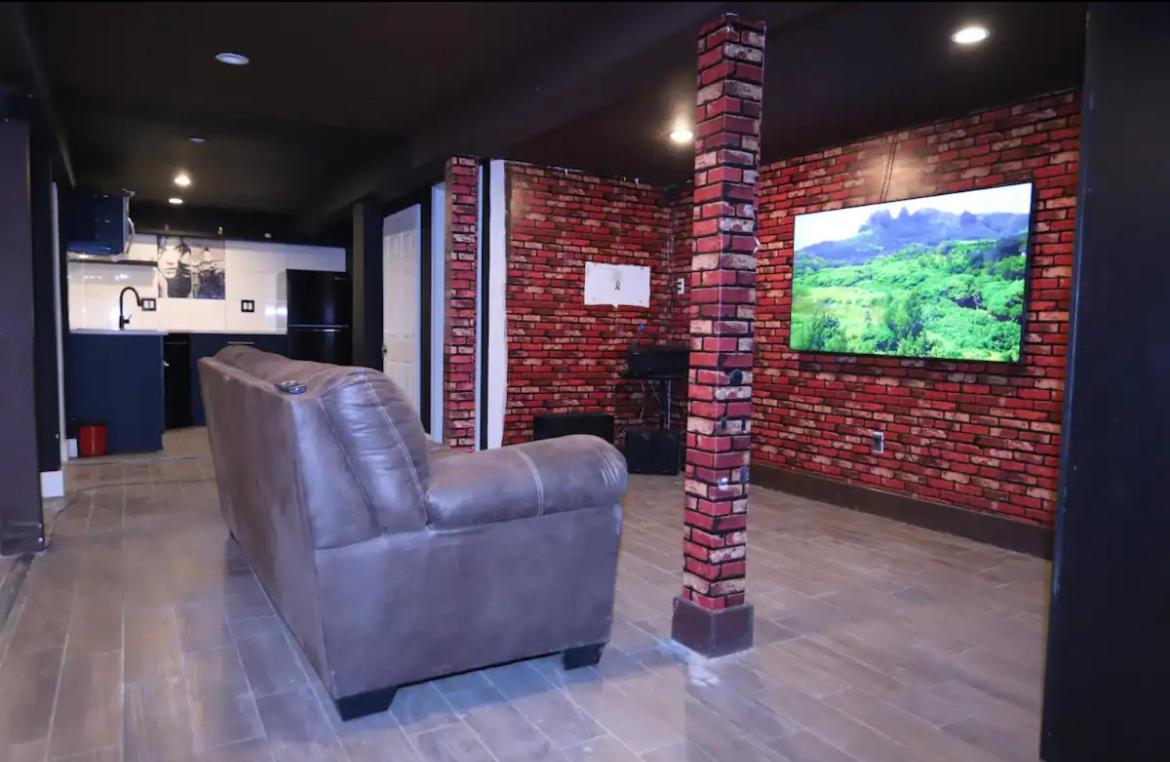 Bushwick Gem. Apartment นิวยอร์ก ภายนอก รูปภาพ